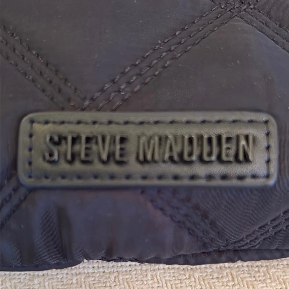 NWT Steve Madden Black quilted Crossbody Bag short chain & adjustable long strap